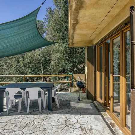 Gavarres2 Ferienhaus